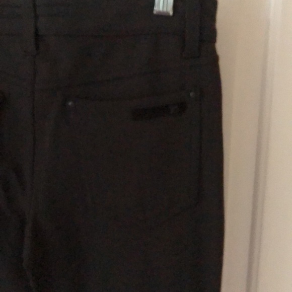 Joe’s - Picture 4 of 5